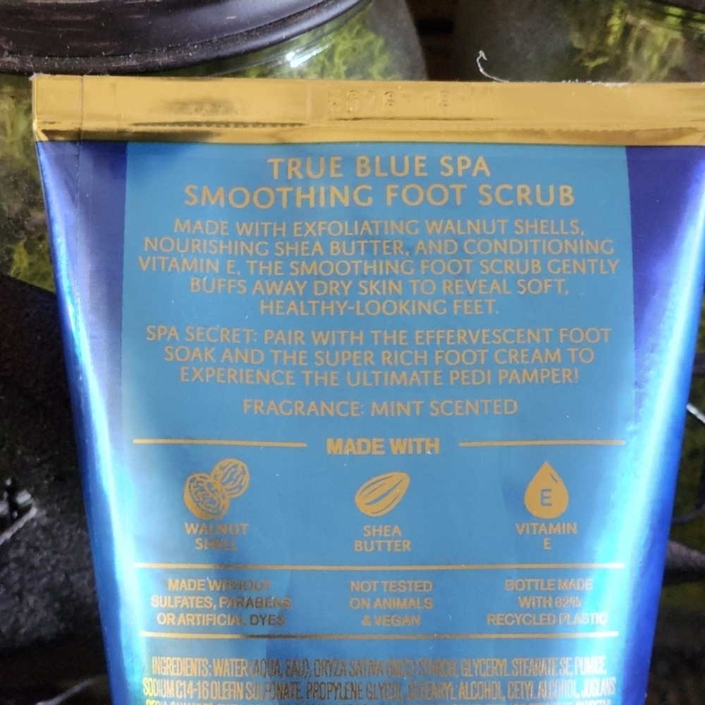 Bath & Body Works True Blue Spa Deluxe Men's Bundle - Picture 10 of 11